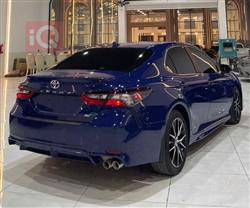 تۆیۆتا کامری